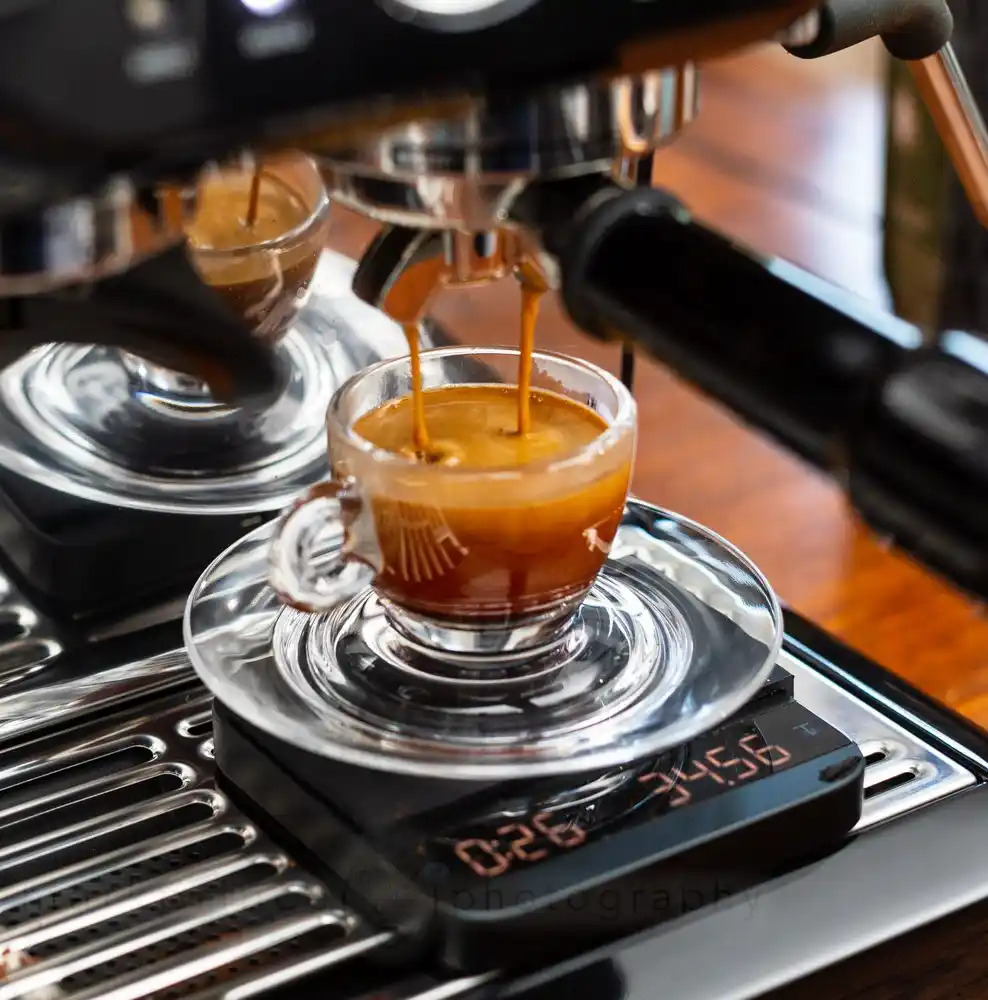 Các bước pha chế cà phê Lungo